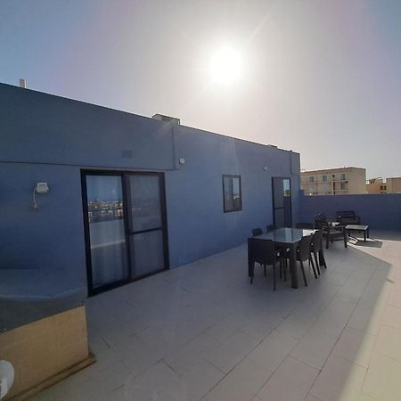 شقة Sea View Penthouse Zebbug  المظهر الخارجي الصورة